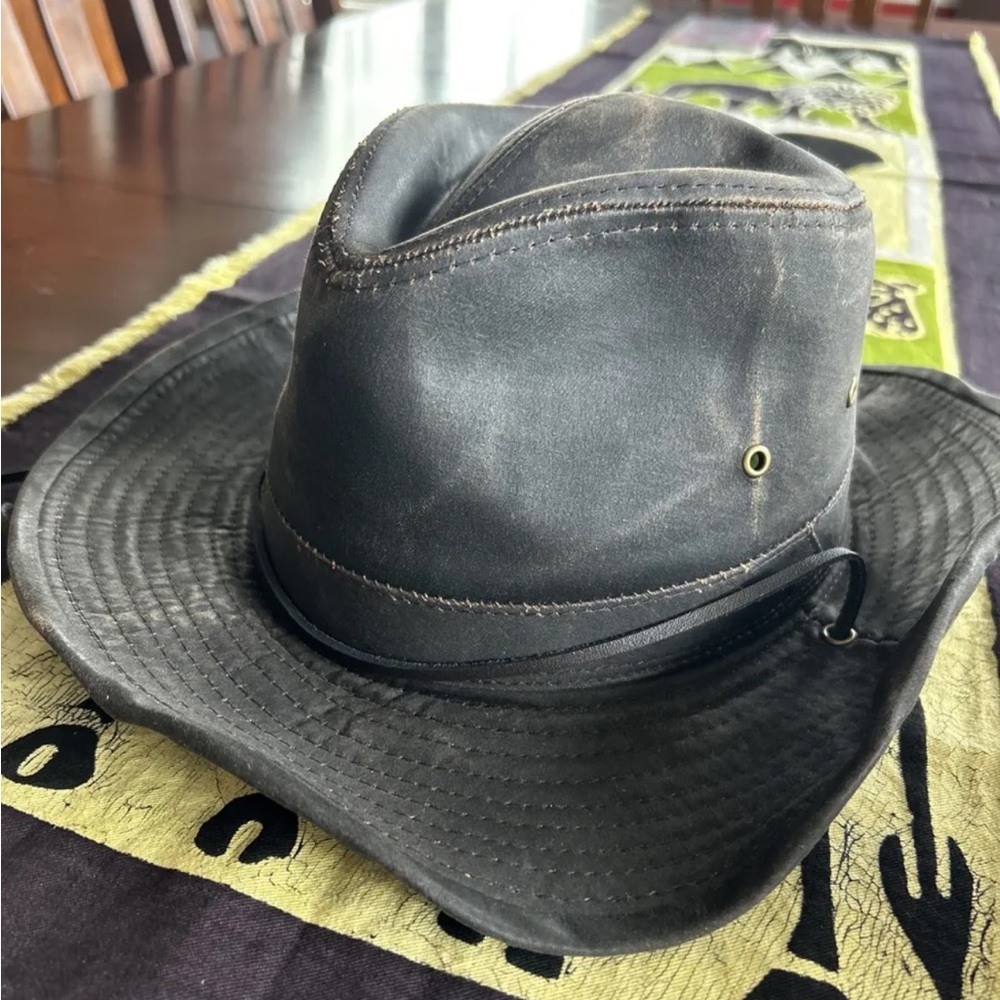 Dorfman Pacific Outback brown hat; size large